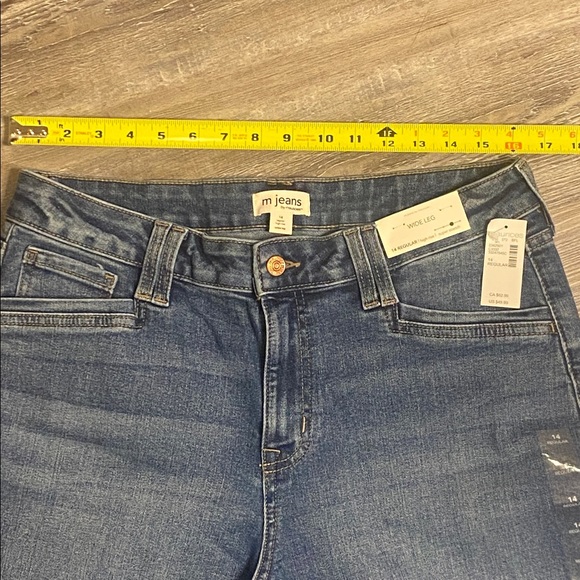 NWT MAURICES Slant Pocket Stretch Wide Leg Jeans 30” Inseam 14 - Picture 7 of 12